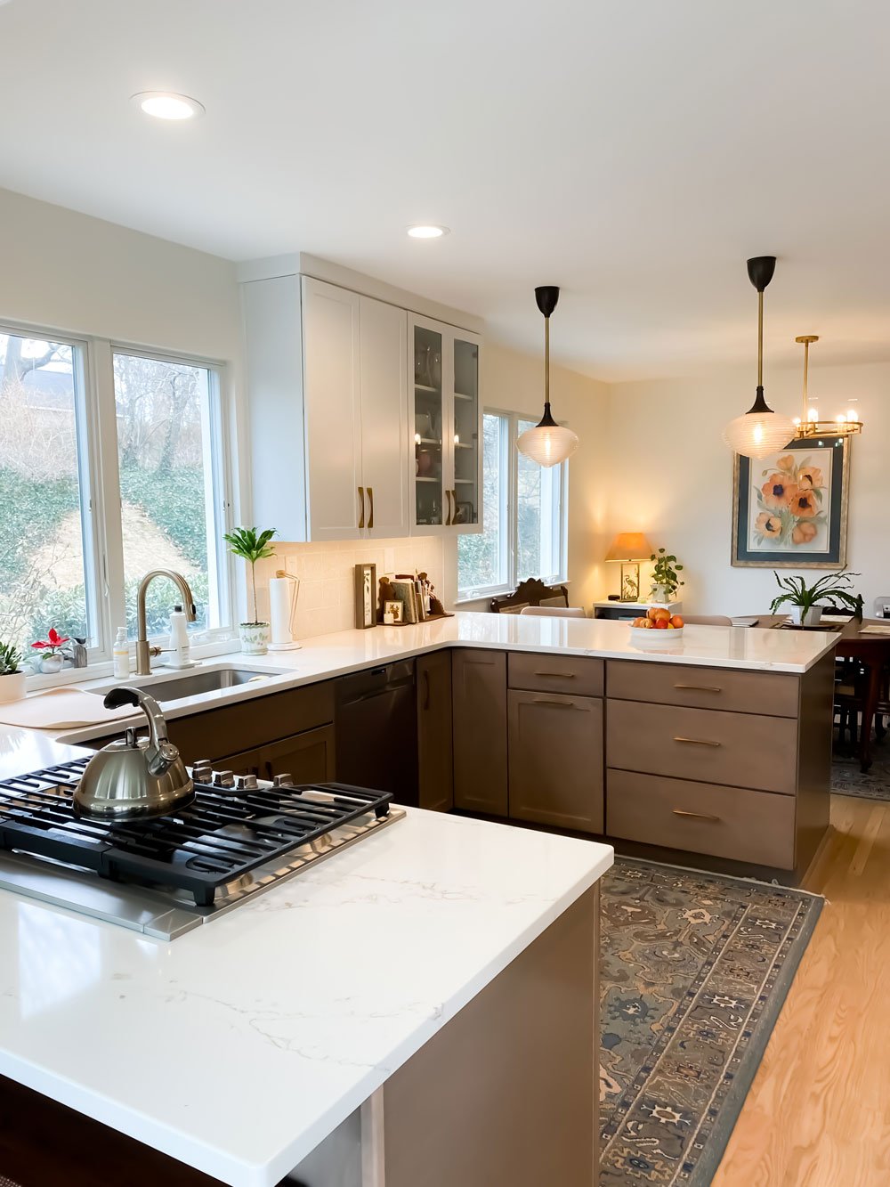 U-shaped kitchen countertops with sliding kitchen window